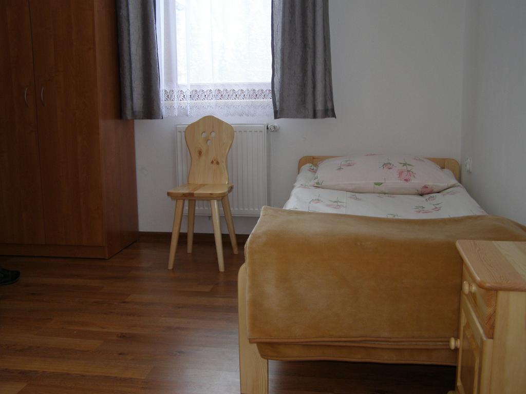 Dom Goscinny Na Skolach Gliczarów Quarto foto